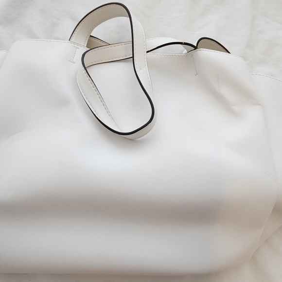 Nine West Large White Purse - Picture 4 of 11